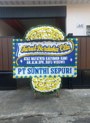 Papan Bunga Duka di Tlogowungu